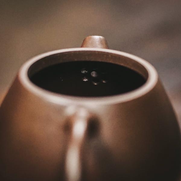Исинский чайник «Лун Дан эгоист» 95&nbsp;мл