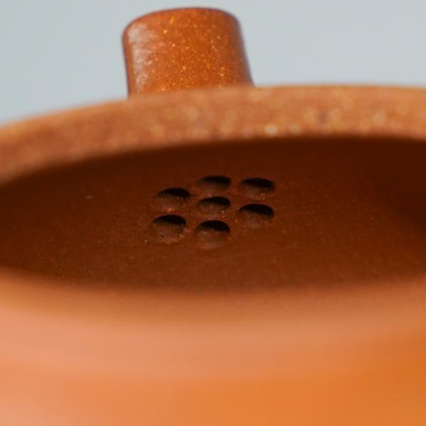 Исинский чайник «Сан Цзу Ши Пяо 2» 150 мл Исинский чайник «Сан Цзу Ши Пяо 2» 150 мл