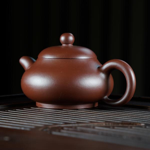 Исинский чайник «Фан Гу» 180&nbsp;мл