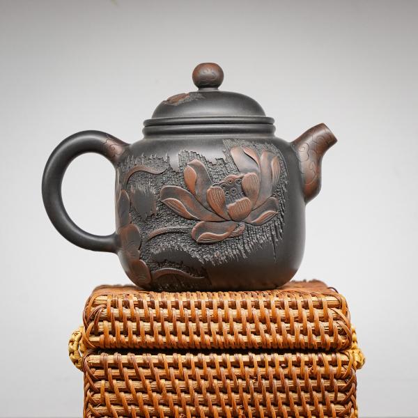 Чайник «Дэ Чжун» Цзяньшуй керамика 285&nbsp;мл