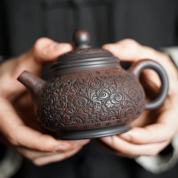 Чайник из Гуанси «Нисин Тао» резной 280 мл фото