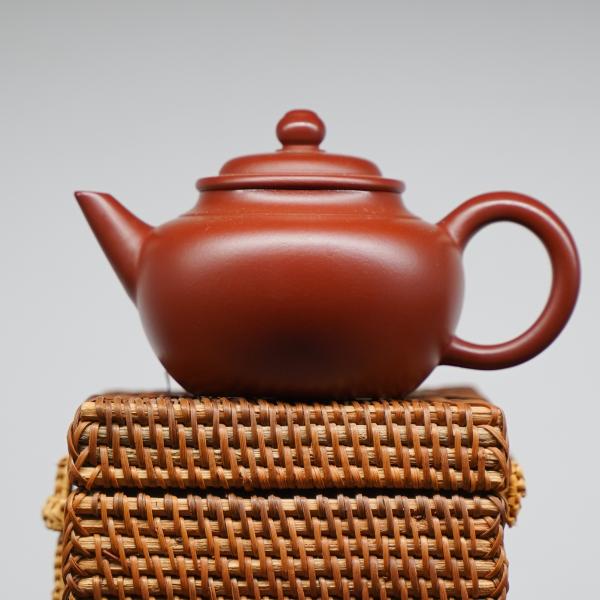 Исинский чайник «Шуй Пин 21» 200&nbsp;мл