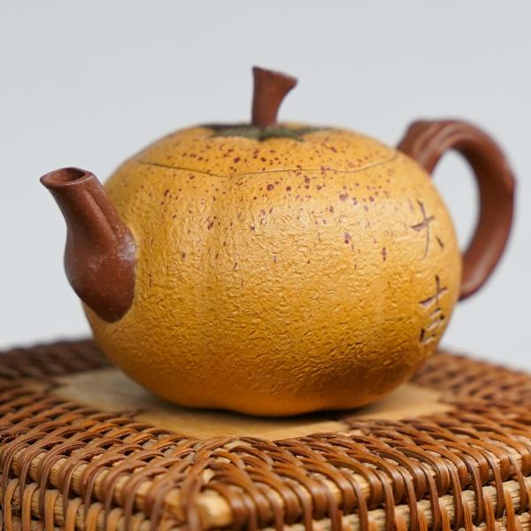 Исинский чайник «Жёлтое яблоко Жао Цин» 80 мл Исинский чайник «Жёлтое яблоко Жао Цин» 80 мл