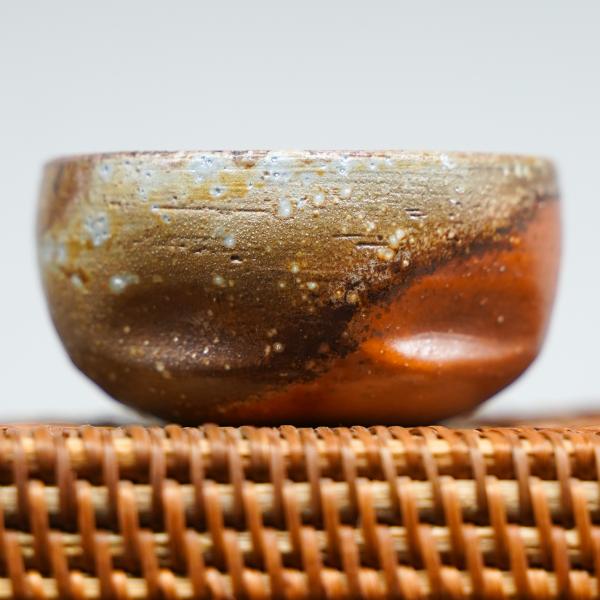 Пиала «Ириска вмятина» Дэхуа 60 мл Пиала «Ириска вмятина» Дэхуа 60 мл