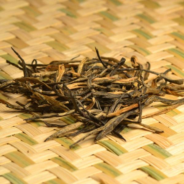 Красный чай Дянь Хун Сун Чжэнь «Сосновые иглы»
