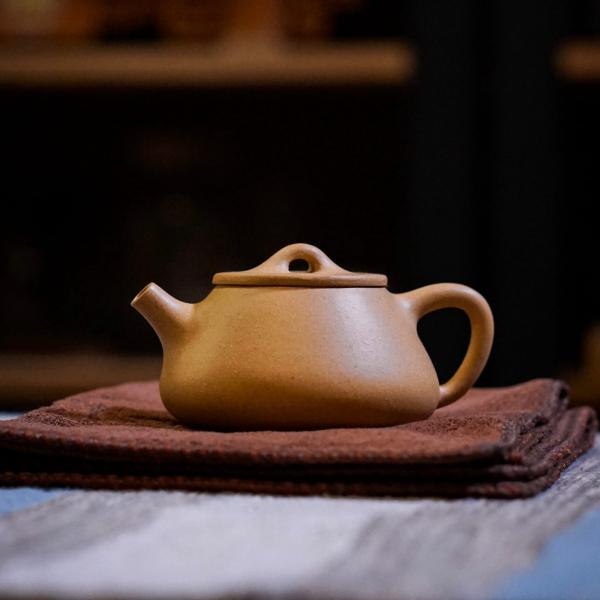 Исинский чайник «Сан Цзу Ши Пяо» Дуань Ни 130&nbsp;мл
