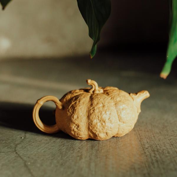 Исинский чайник «Жёлтая тыква Жао Цин» 200&nbsp;мл