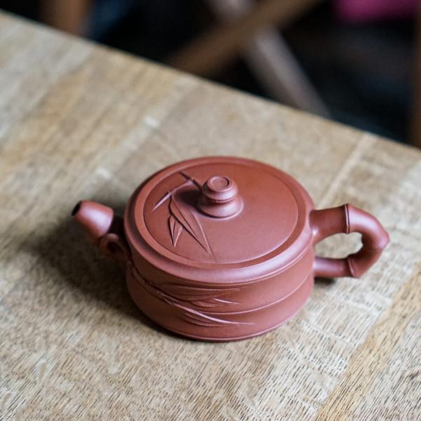 Исинский чайник «Чжу Дуань Цин Шуй Ни» 125&nbsp;мл