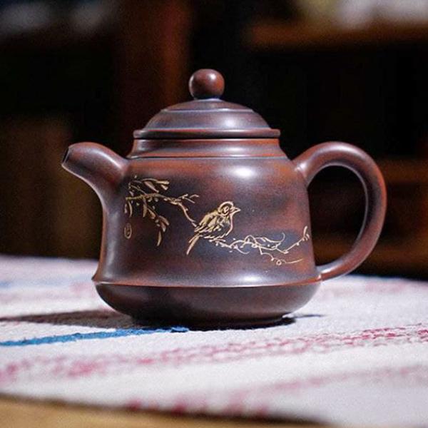 Чайник из Гуанси «Нисин Тао Золотой Колокол с птицей» 170 мл фото