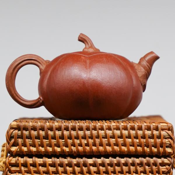 Исинский чайник «Яблоко 2 Жао Цин» 105 мл Исинский чайник «Яблоко 2 Жао Цин» 105 мл