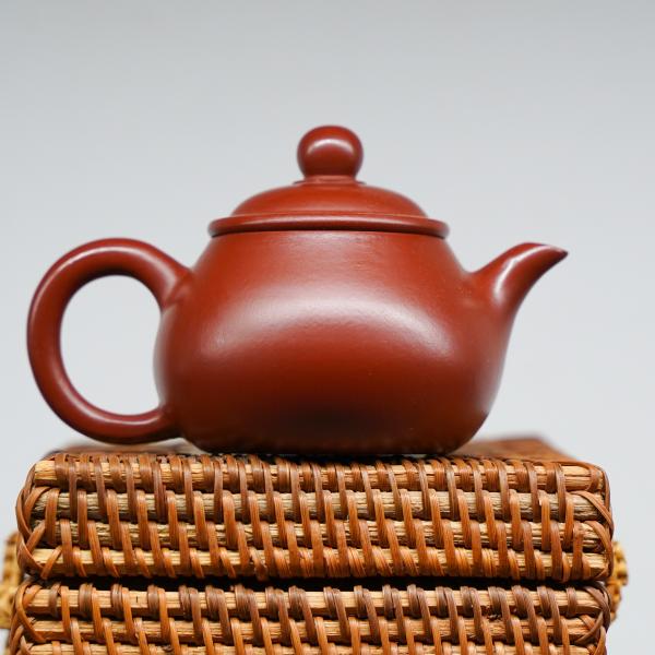 Исинский чайник «2614 эгоист» 100 мл Исинский чайник «2614 эгоист» 100 мл