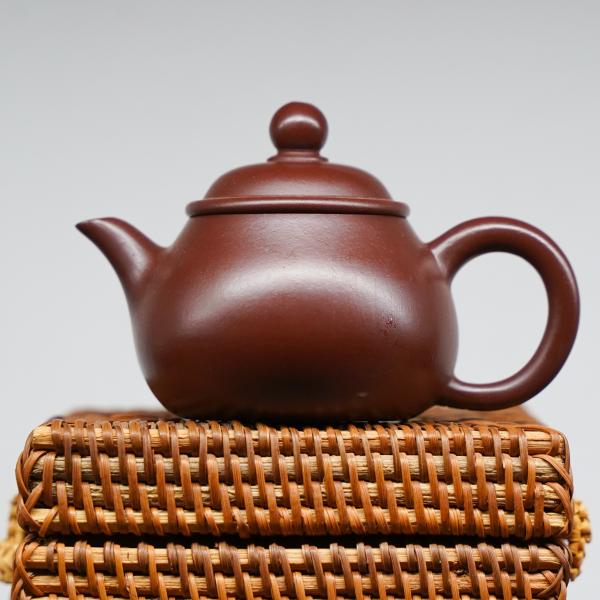 Исинский чайник «2611 эгоист» 100 мл фото