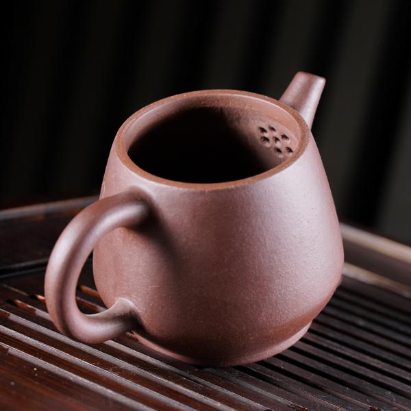 Исинский чайник «Гао Ши Пяо» купаж 135&nbsp;мл