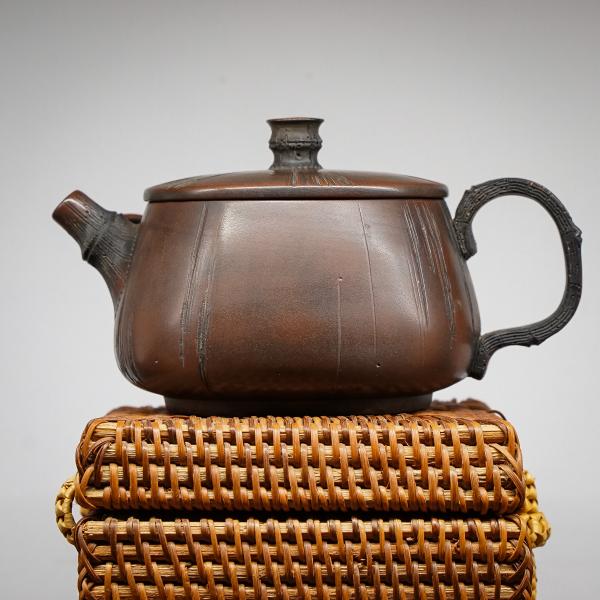 Чайник «Бамбуковый Ши Пяо» Цзяньшуй керамика 260&nbsp;мл