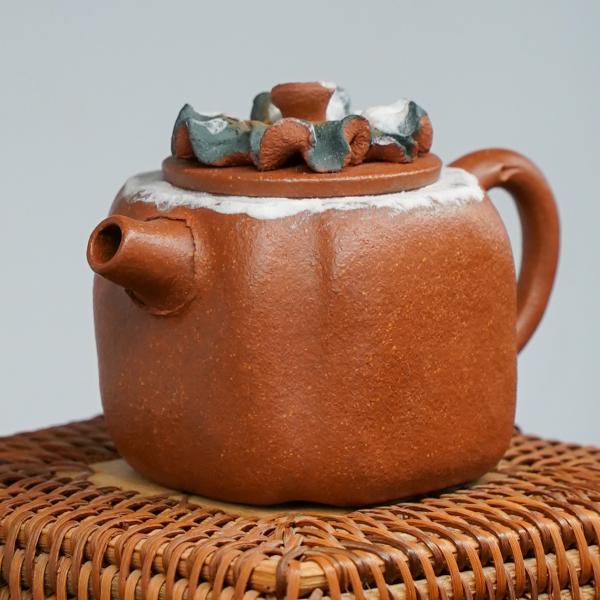 Исинский чайник «Снежная шапочка» 100 мл Исинский чайник «Снежная шапочка» 100 мл