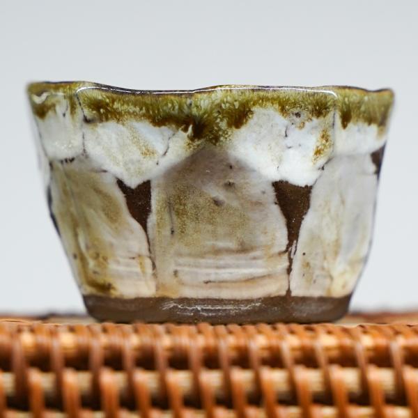 Пиала «Бело-зелёная» керамика 40 мл Пиала «Бело-зелёная» керамика 40 мл