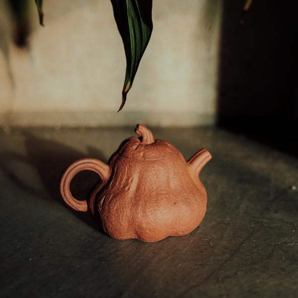 Исинский чайник «Груша 4 Жао Цин» 110&nbsp;мл