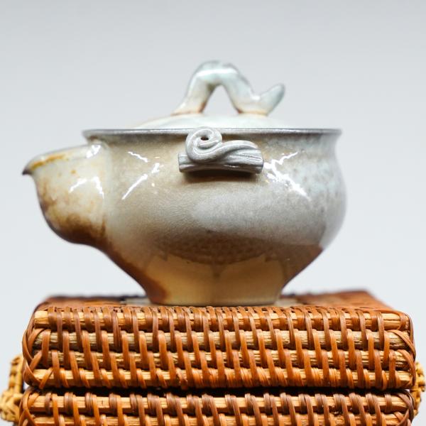 Гайвань сиборидаси «Бронзовый туман» Дэхуа 145 мл Гайвань сиборидаси «Бронзовый туман» Дэхуа 145 мл фото