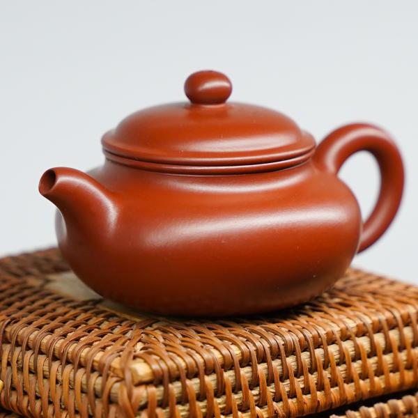 Исинский чайник «Фан Гу эгоист» 100 мл Исинский чайник «Фан Гу эгоист» 100 мл