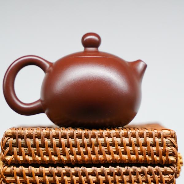 Исинский чайник «Си Ши эгоист 4» 100&nbsp;мл