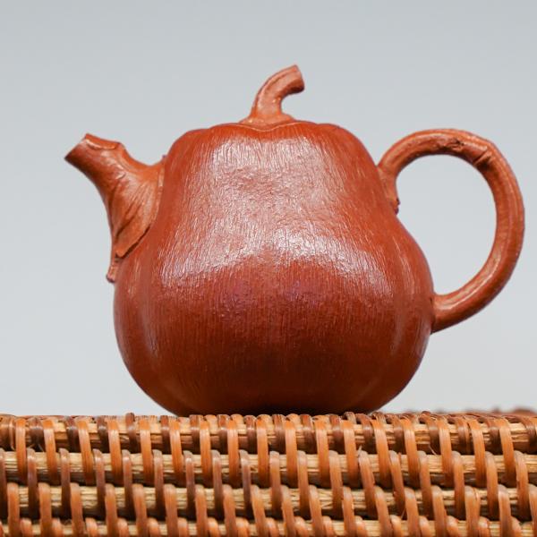 Исинский чайник «Груша» 75 мл Исинский чайник «Груша» 75 мл